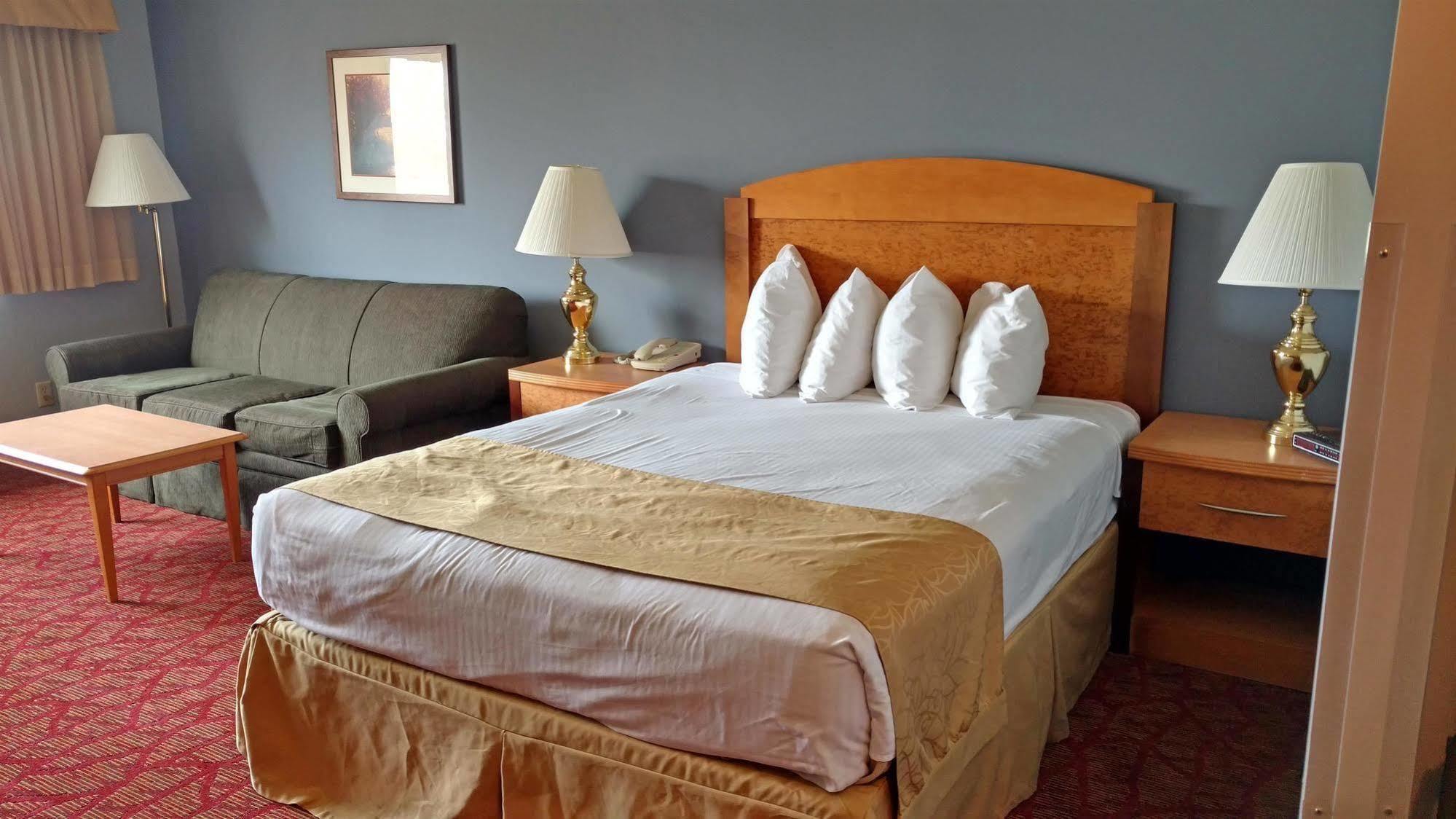 Boarders Inn & Suites By Cobblestone Hotels Superior Luaran gambar