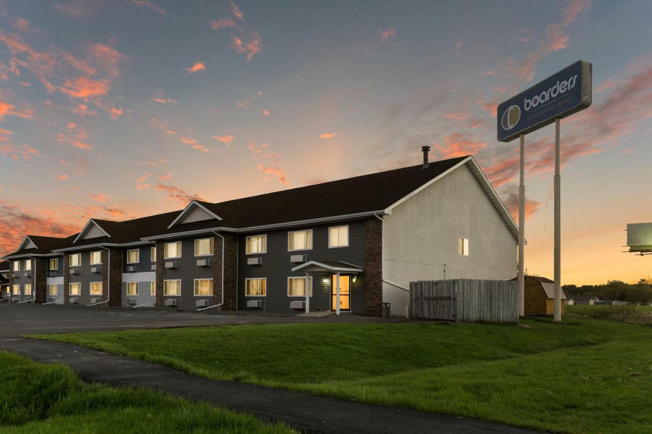 Boarders Inn & Suites By Cobblestone Hotels Superior Luaran gambar