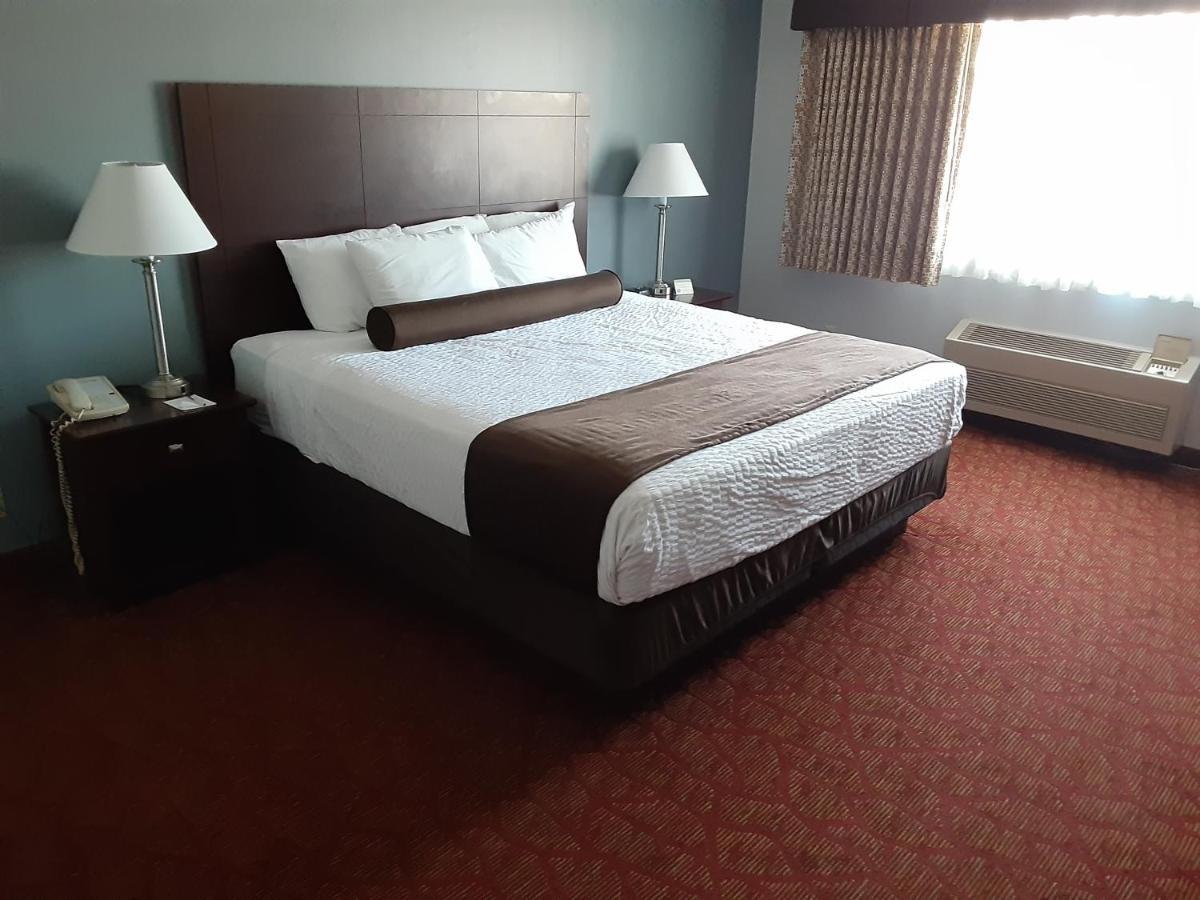 Boarders Inn & Suites By Cobblestone Hotels Superior Luaran gambar