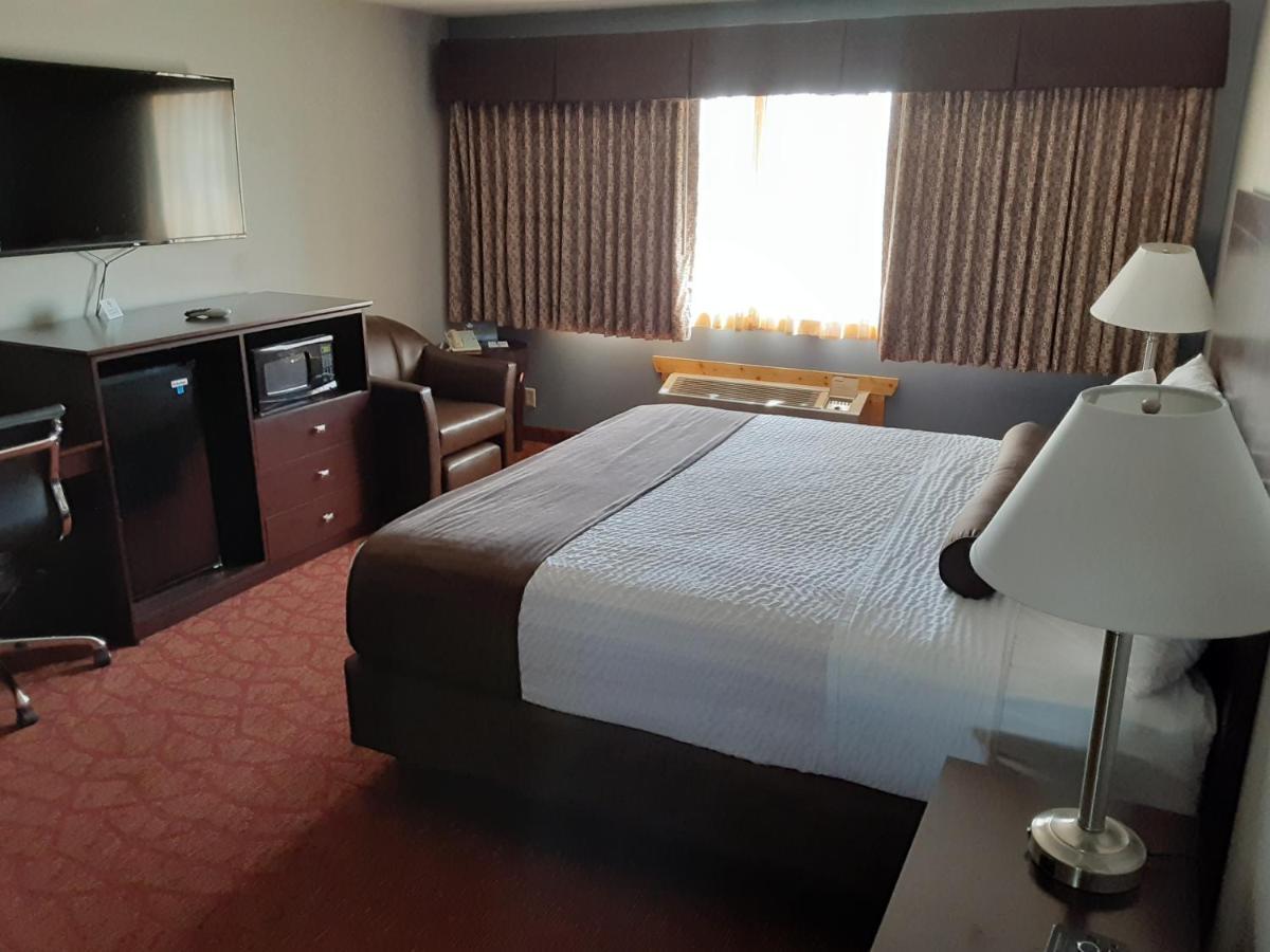 Boarders Inn & Suites By Cobblestone Hotels Superior Luaran gambar